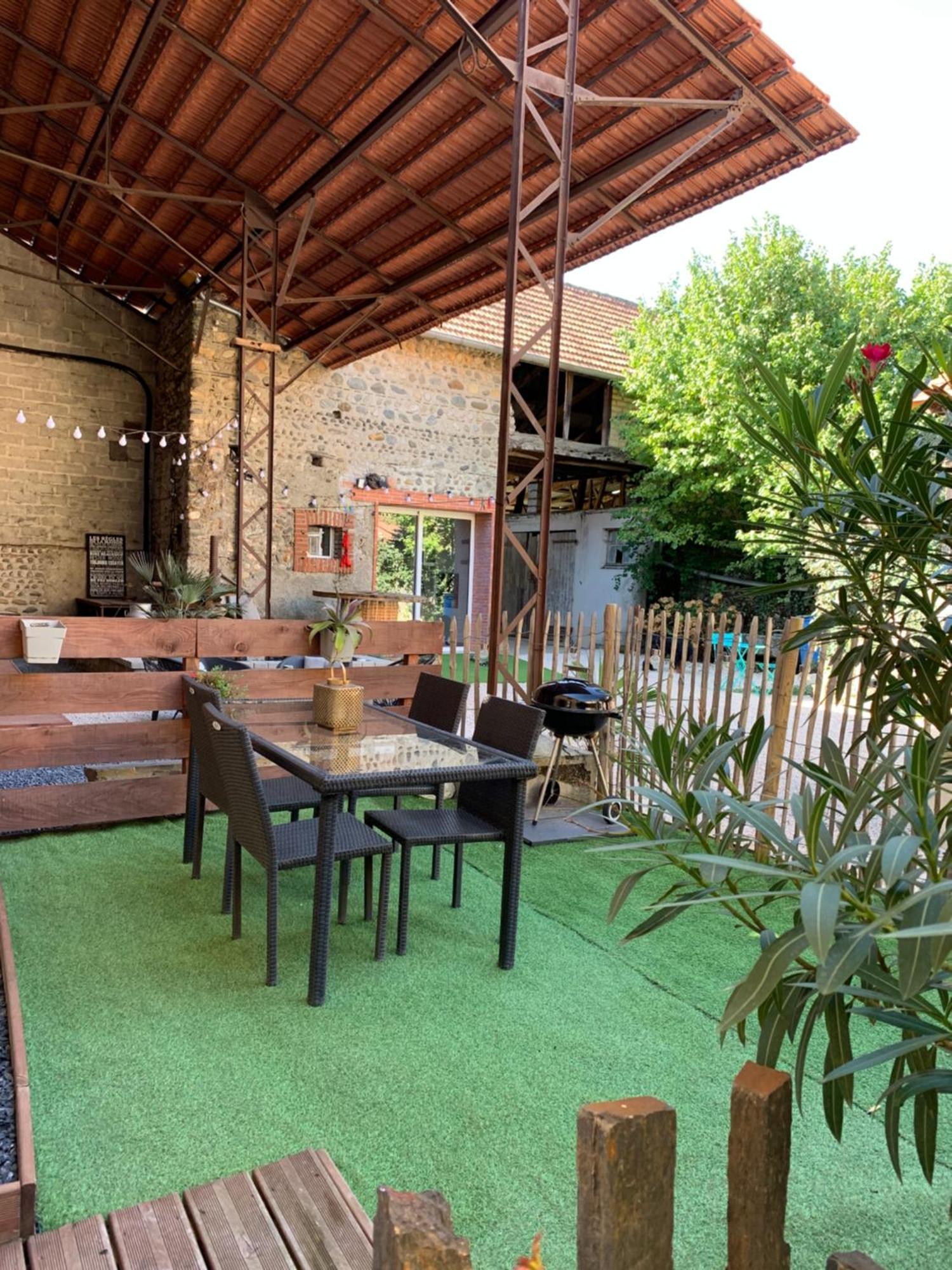 Adorable Guest House « Bienvenue Chez Vous ! » Borderes-sur-l'Echez Exterior foto